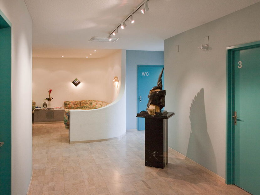 Raumfotografie Luzern Wartebereich Arztpraxis