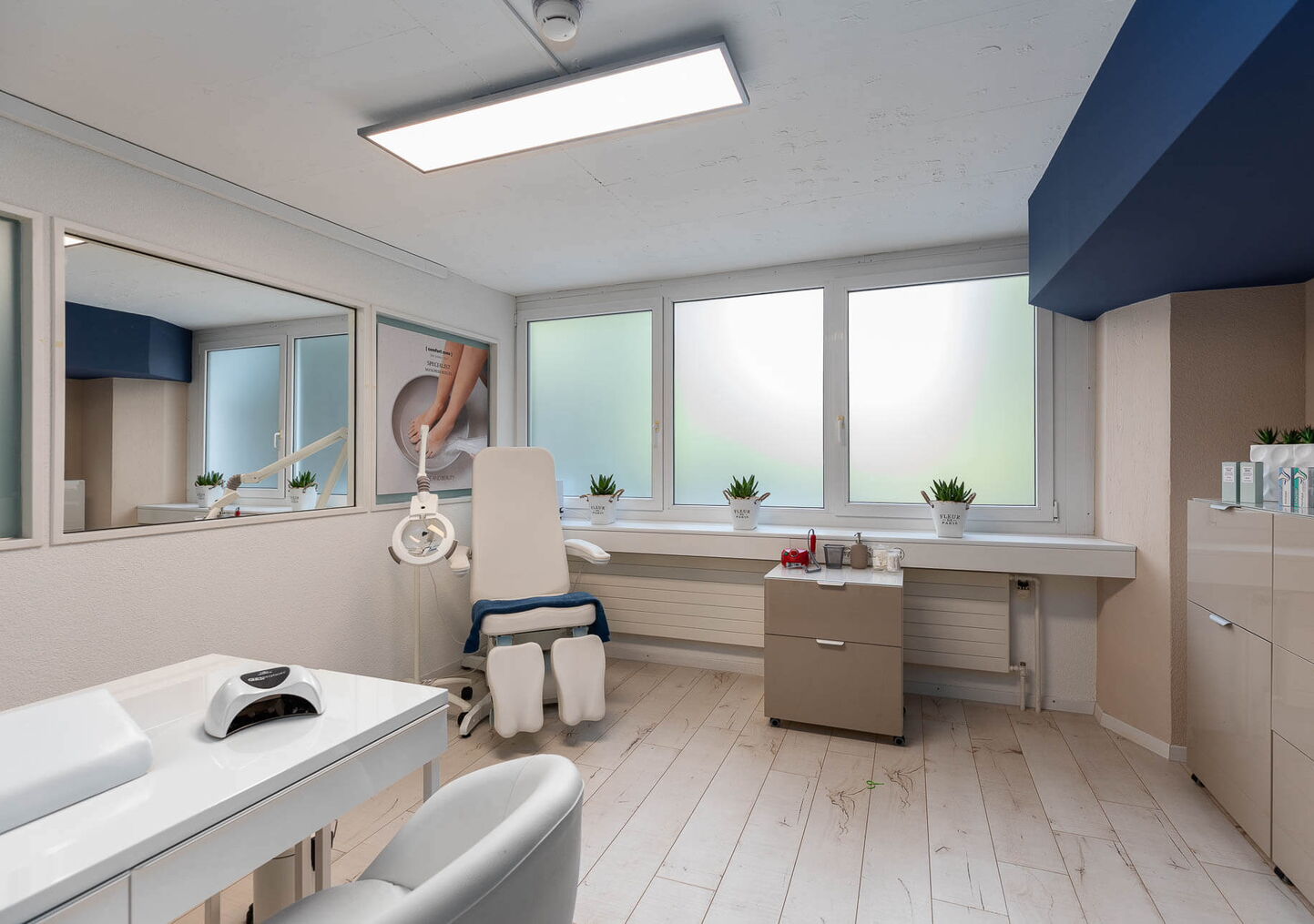 Praxisraumfotograf Luzern - Fotografien von Behandlungsrbereich einer Kosmetikpraxis