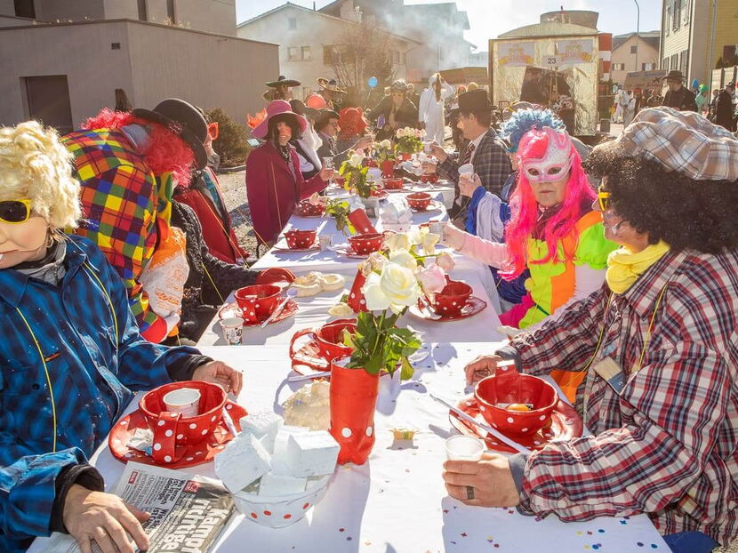 Eventfotografie Luzern: Farbenfroher Augenschmaus beim Rainer Fasnachtsumzug