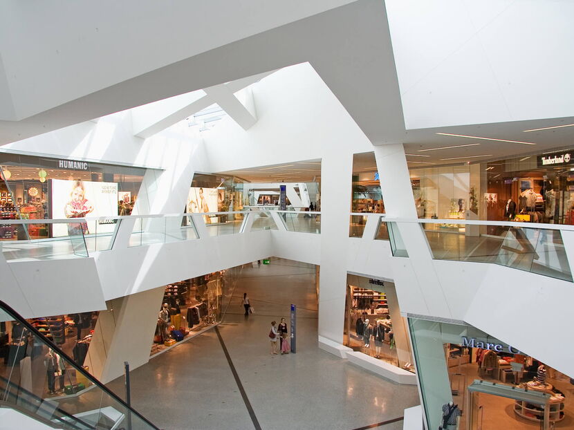 Architekturfotograf Patrick Wicki: Westside Bern - freie Arbeit WI5205