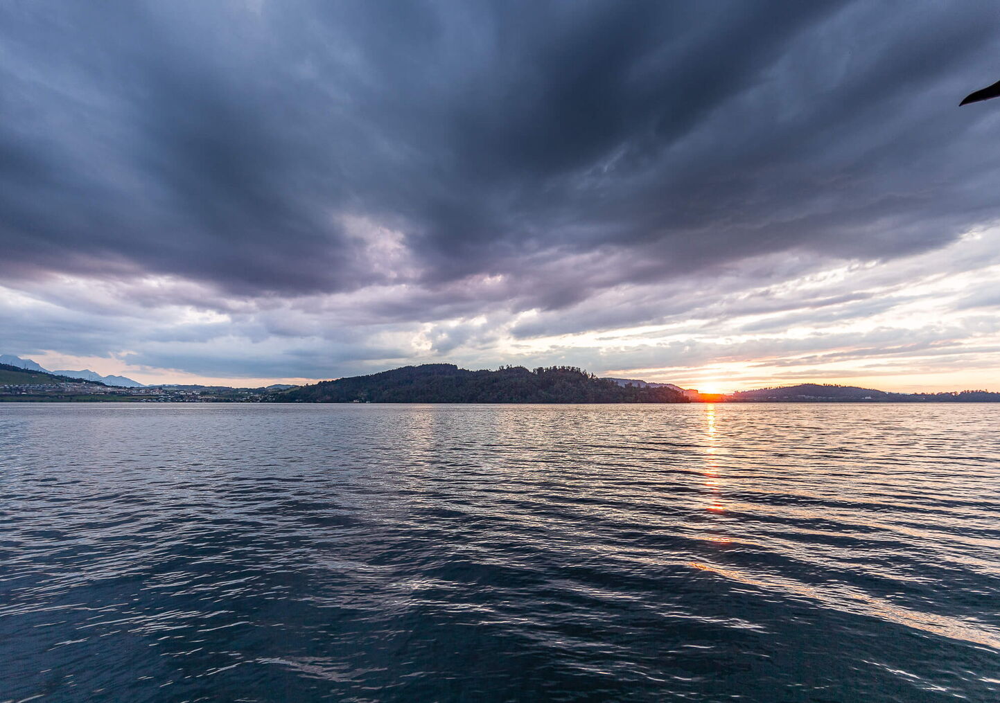 Immobilienfotografie Luzern für Luxus-Ferienwohnung Seeanstoss mit Aussicht